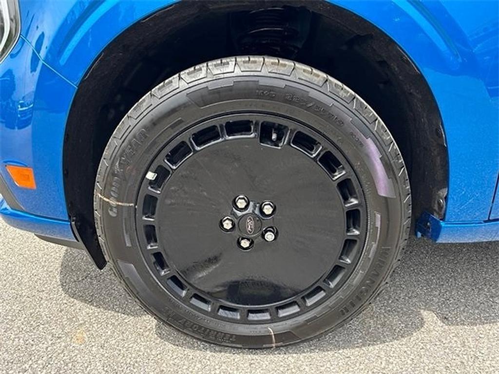 new 2025 Ford Maverick car, priced at $39,164