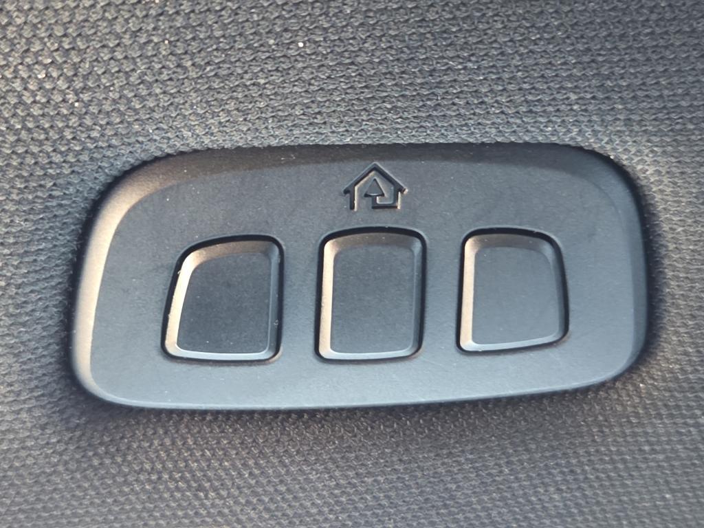 used 2023 Ford F-150 car, priced at $52,654