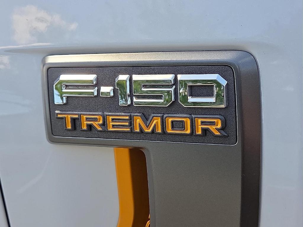 new 2025 Ford F-150 car, priced at $59,573