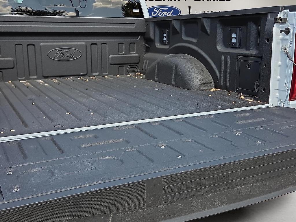 new 2025 Ford F-150 car, priced at $59,573