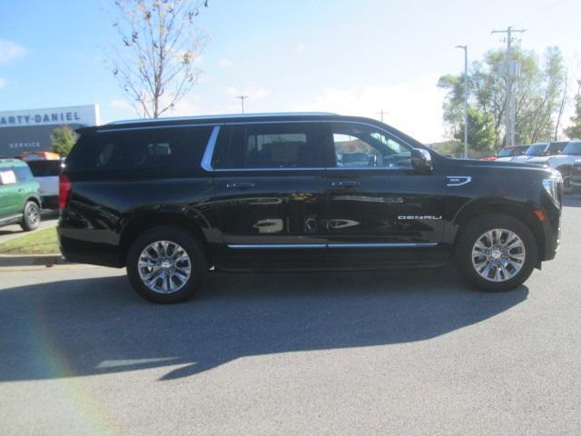 used 2023 GMC Yukon XL car, priced at $76,977