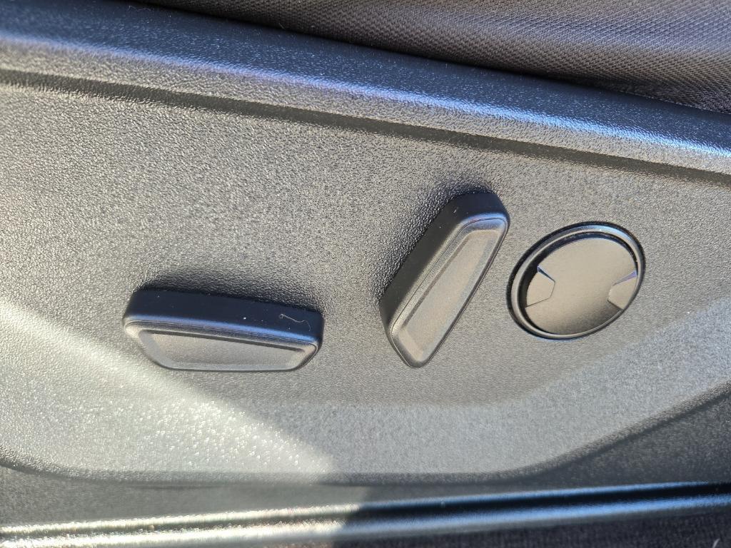 used 2021 Ford F-150 car, priced at $34,540