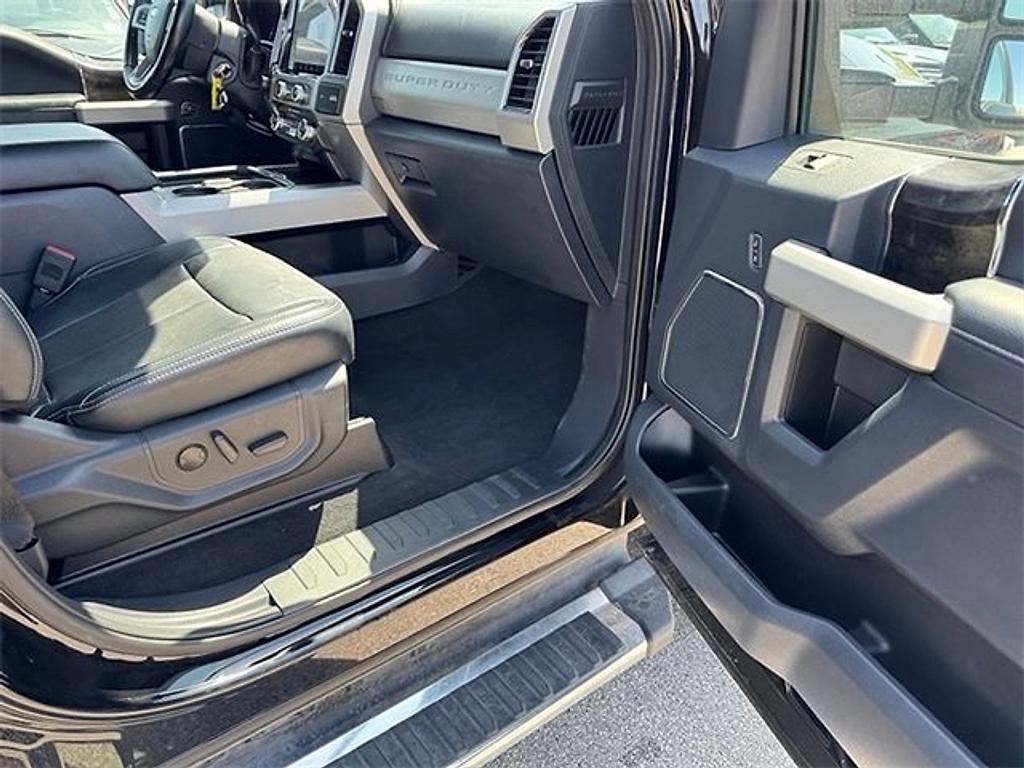 used 2022 Ford F-250 car, priced at $53,611