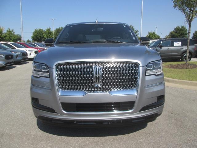 new 2024 Lincoln Navigator car, priced at $99,125