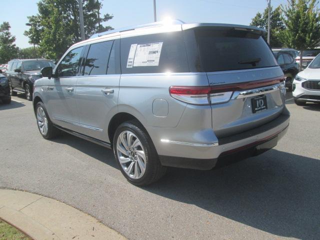 new 2024 Lincoln Navigator car, priced at $99,125