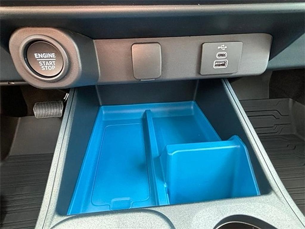 new 2025 Ford Maverick car, priced at $32,965