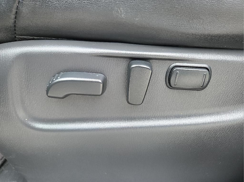 used 2020 Nissan Armada car, priced at $15,995
