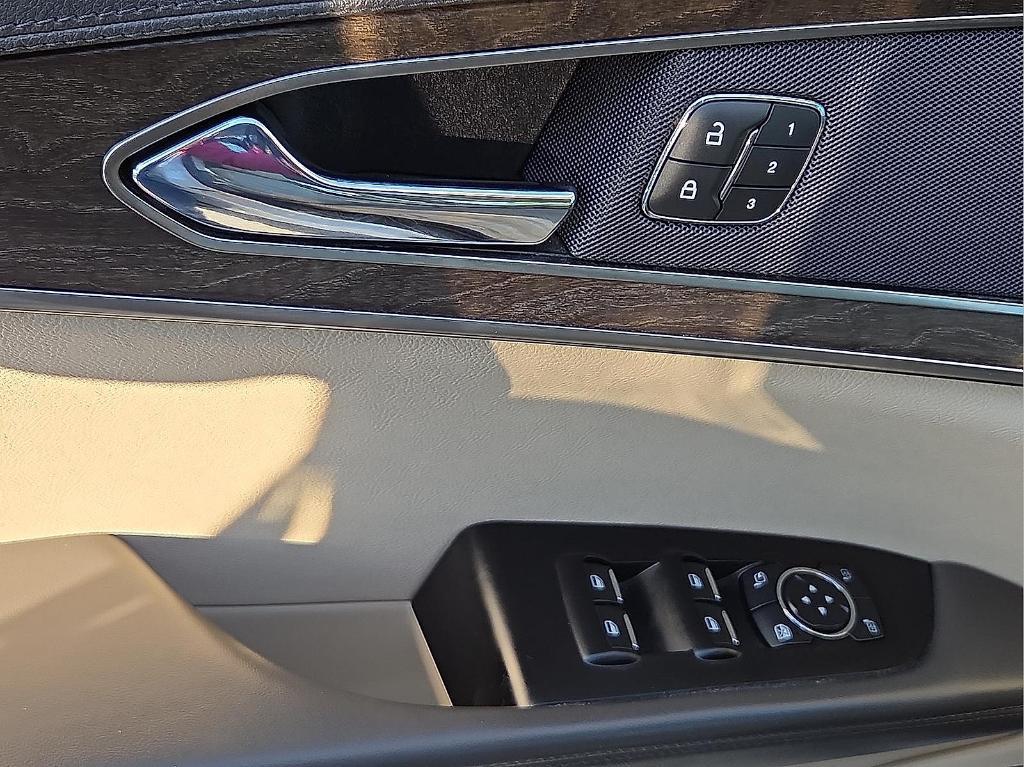 used 2020 Lincoln Nautilus car, priced at $29,665