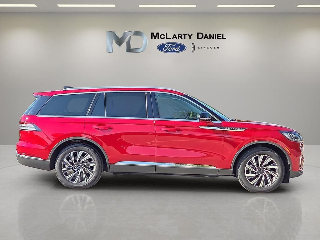 new 2025 Lincoln Aviator car, priced at $58,442