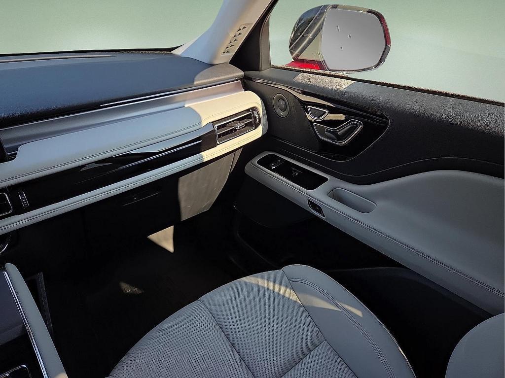 new 2025 Lincoln Aviator car, priced at $58,442