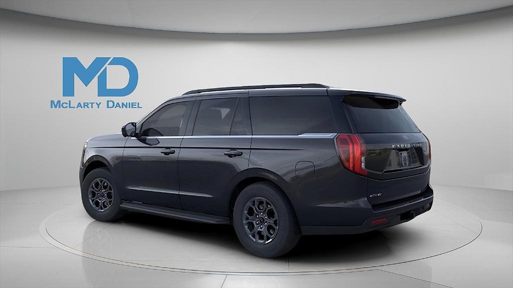 new 2025 Ford Expedition car, priced at $66,297