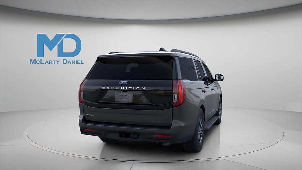 new 2025 Ford Expedition car, priced at $66,297