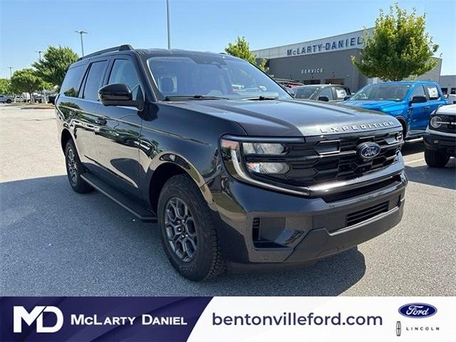 new 2025 Ford Expedition car, priced at $67,650