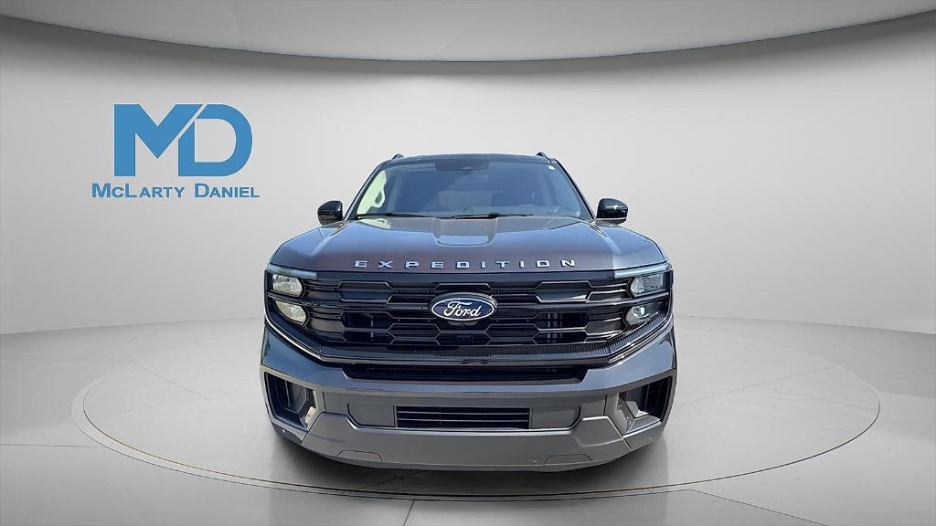 new 2025 Ford Expedition car, priced at $66,297