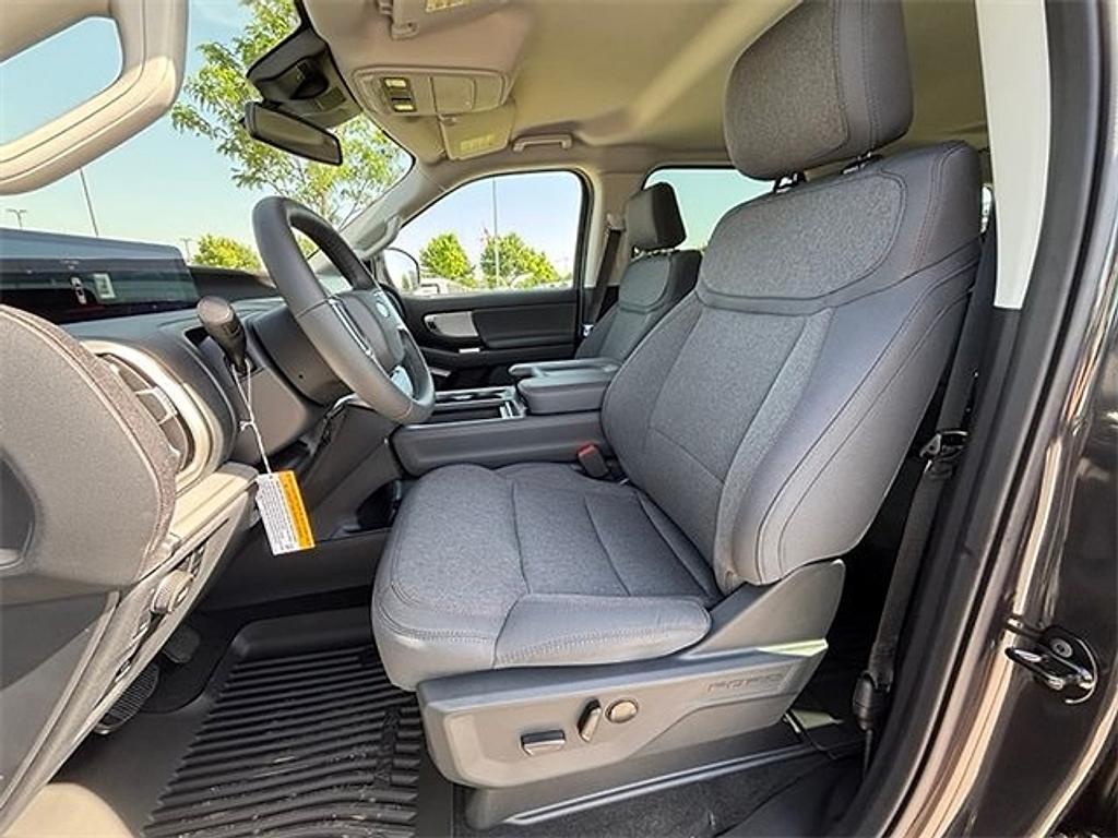 new 2025 Ford Expedition car, priced at $67,650