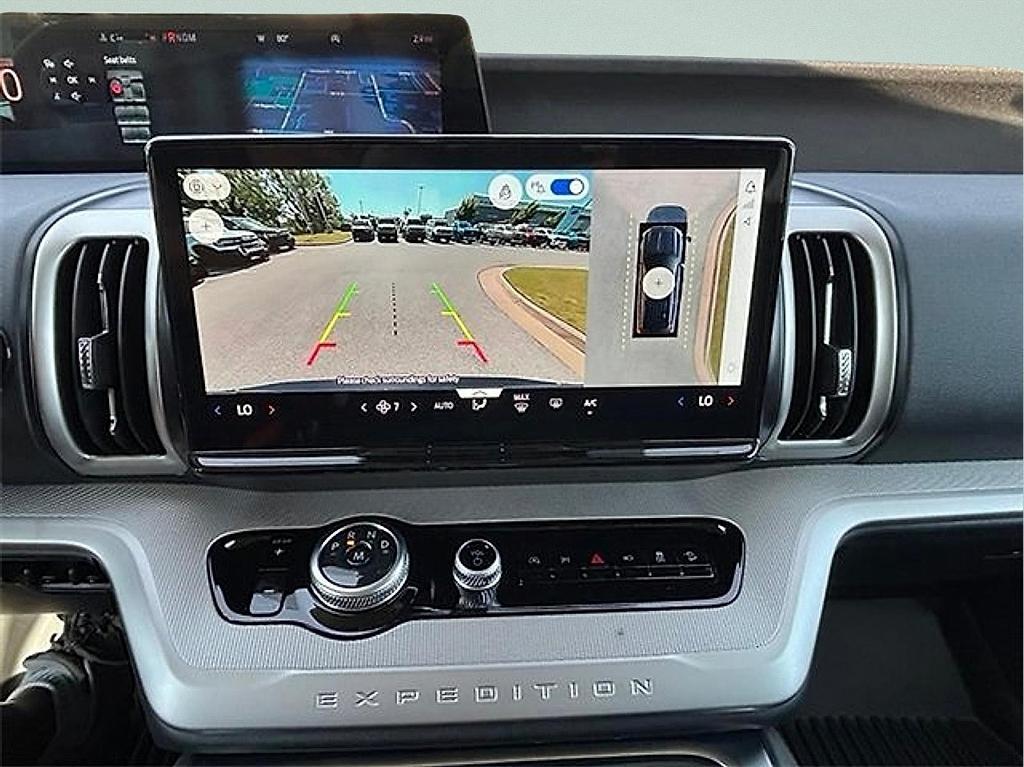 new 2025 Ford Expedition car, priced at $66,297