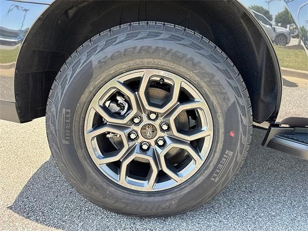 new 2025 Ford Expedition car, priced at $67,650