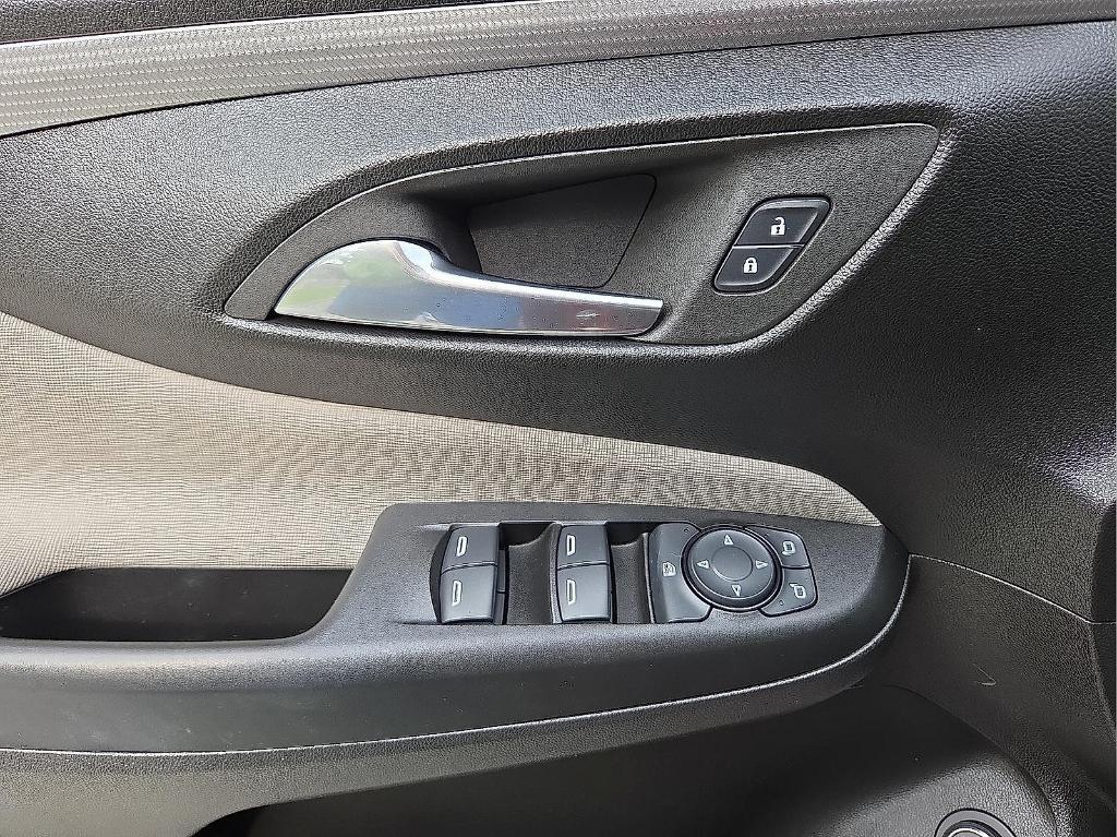 used 2024 Buick Envista car, priced at $23,266