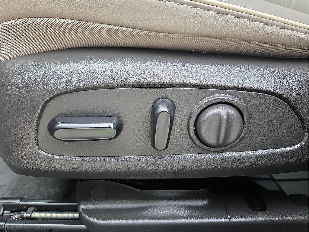 used 2024 Buick Envista car, priced at $23,266