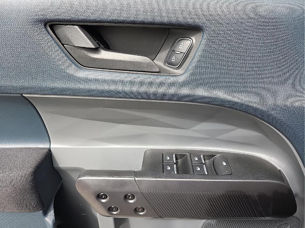 new 2025 Ford Maverick car, priced at $27,669