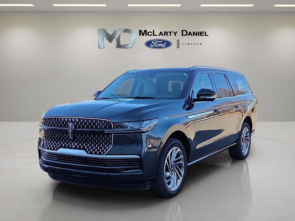 new 2025 Lincoln Navigator L car, priced at $109,075