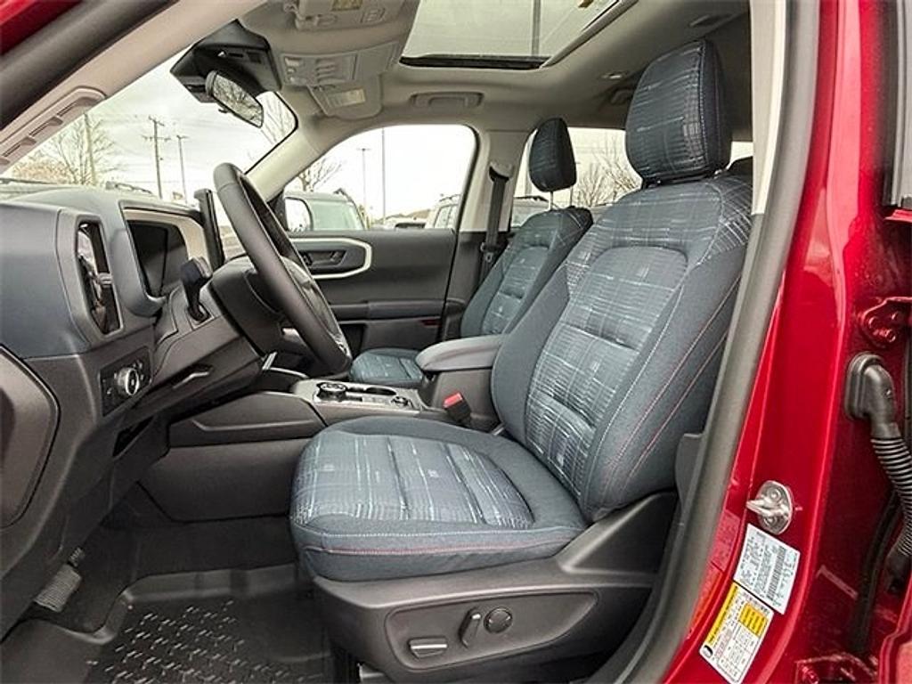 new 2025 Ford Bronco Sport car, priced at $33,282