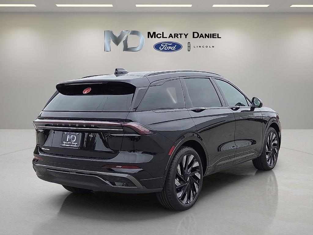 new 2026 Lincoln Nautilus car, priced at $61,675