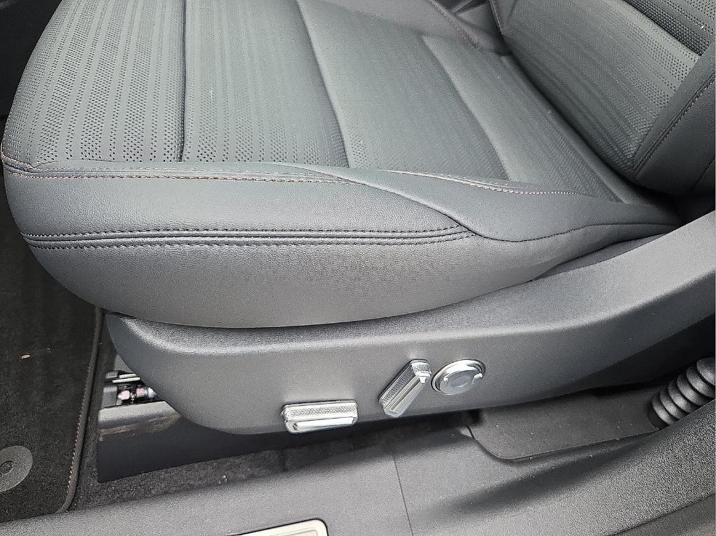 new 2026 Lincoln Nautilus car, priced at $61,675