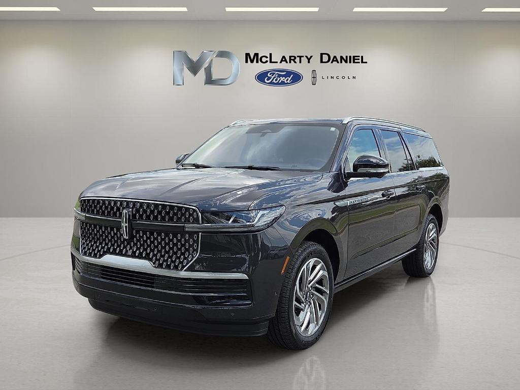 new 2025 Lincoln Navigator L car, priced at $96,681