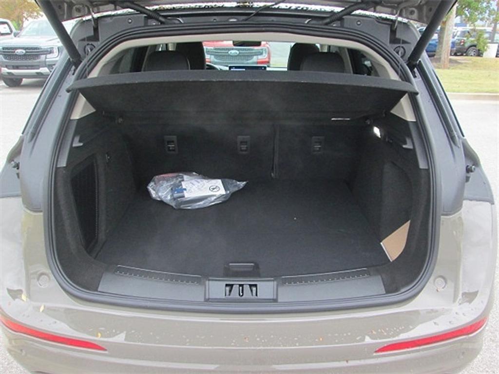 new 2025 Lincoln Corsair car, priced at $51,415