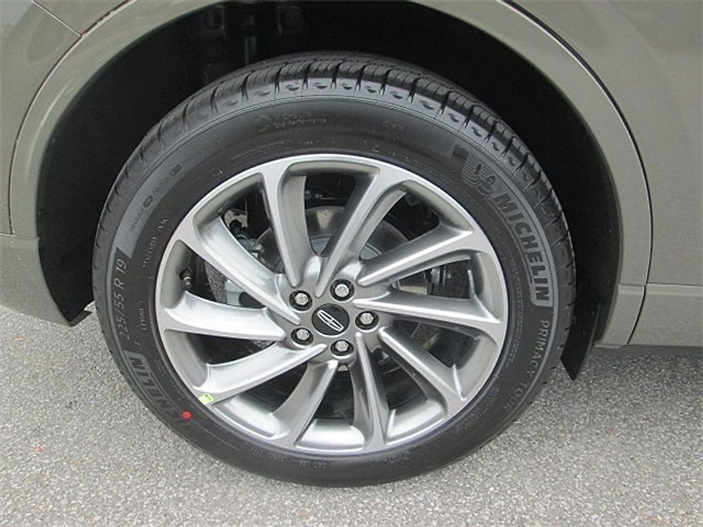 new 2025 Lincoln Corsair car, priced at $51,415