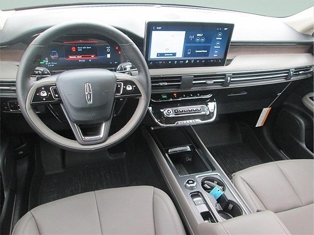 new 2025 Lincoln Corsair car, priced at $51,415