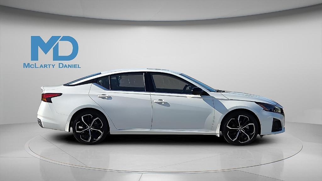 used 2024 Nissan Altima car, priced at $25,636