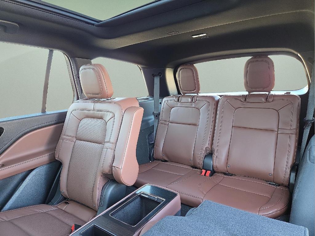 new 2026 Lincoln Aviator car, priced at $75,005