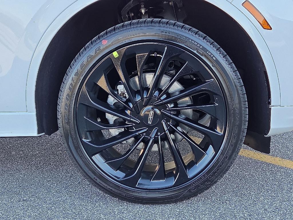 new 2026 Lincoln Aviator car, priced at $75,005