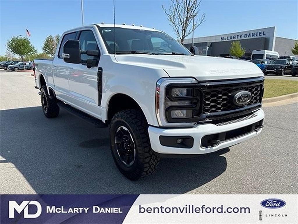new 2025 Ford F-350 car, priced at $71,370