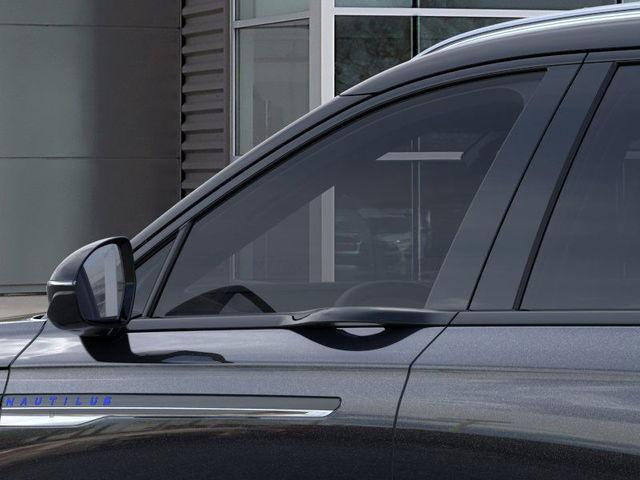 new 2025 Lincoln Nautilus car, priced at $61,194