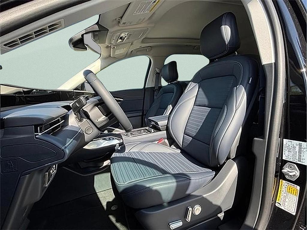 new 2025 Lincoln Nautilus car, priced at $58,590