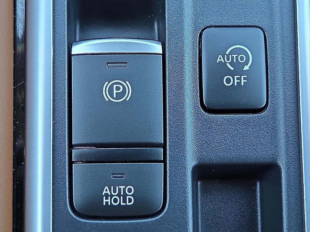 used 2024 Nissan Pathfinder car, priced at $37,995