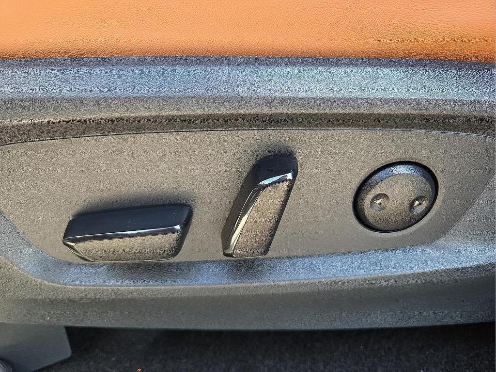 used 2024 Nissan Pathfinder car, priced at $37,995