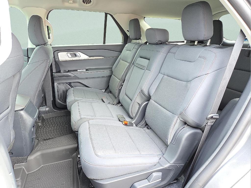 new 2025 Ford Explorer car, priced at $34,149