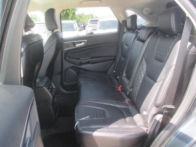 used 2023 Ford Edge car, priced at $29,989