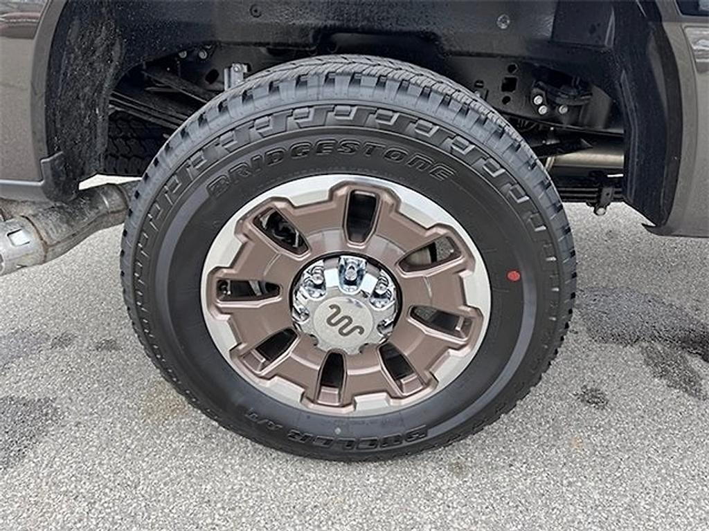 new 2025 Ford F-250 car, priced at $88,973