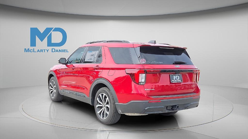 new 2025 Ford Explorer car, priced at $40,252