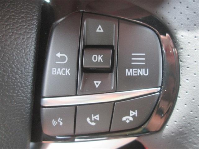 new 2025 Ford Explorer car, priced at $40,252