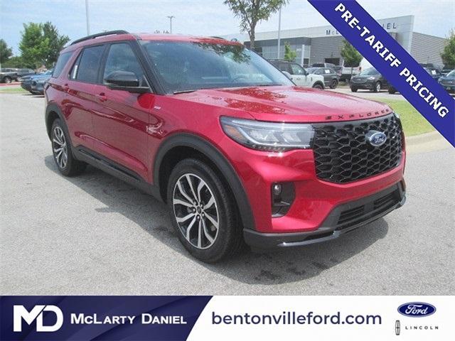 new 2025 Ford Explorer car, priced at $40,252