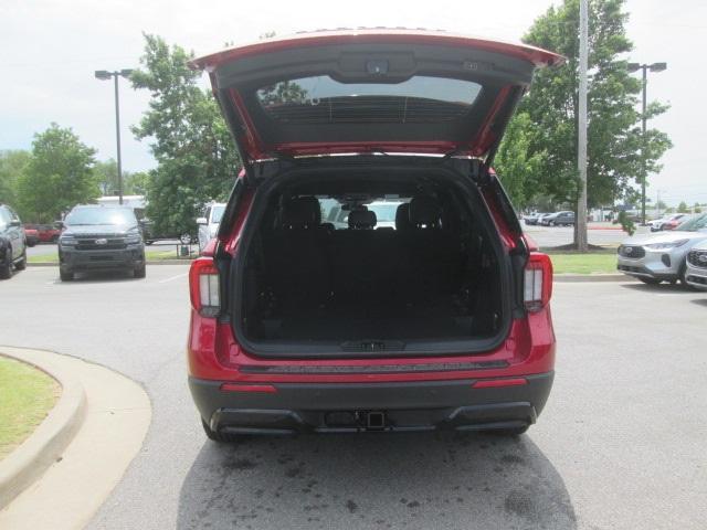 new 2025 Ford Explorer car, priced at $40,156