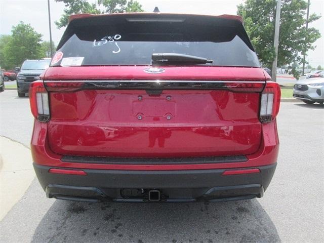new 2025 Ford Explorer car, priced at $40,252