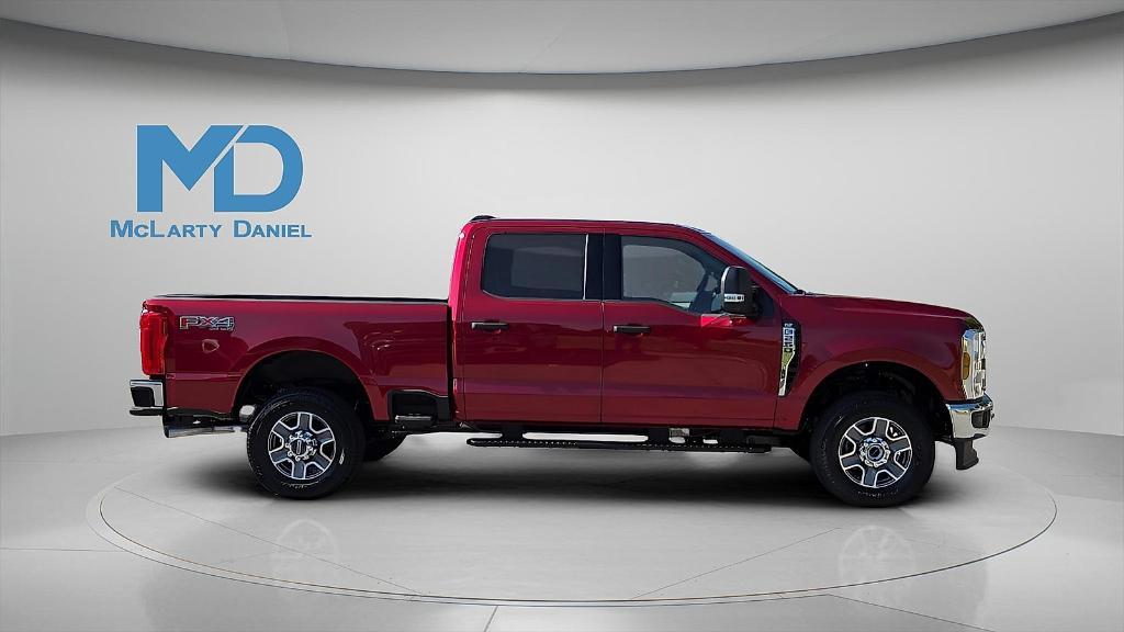 new 2025 Ford F-250 car, priced at $58,284