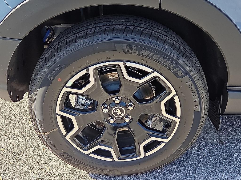 new 2025 Ford Bronco Sport car, priced at $33,688